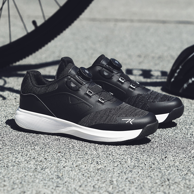 Sepatu Bersepeda Pria Sepatu C - Cycling Commuter Shoes ulasan dan harga